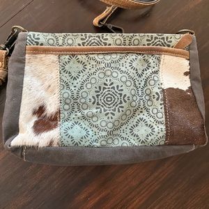 Myra purse